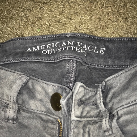 American Eagle Super Stretch cropped jeans - Picture 3 of 4